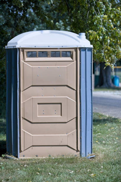 Best Luxury portable toilet rental  in Romney, WV